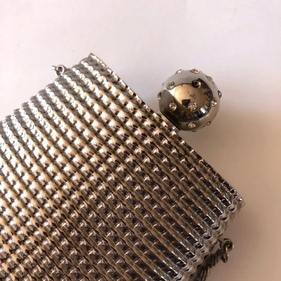 Vintage Silver Mini Chain Shoulder Bucket Bag - Picture 6 of 9